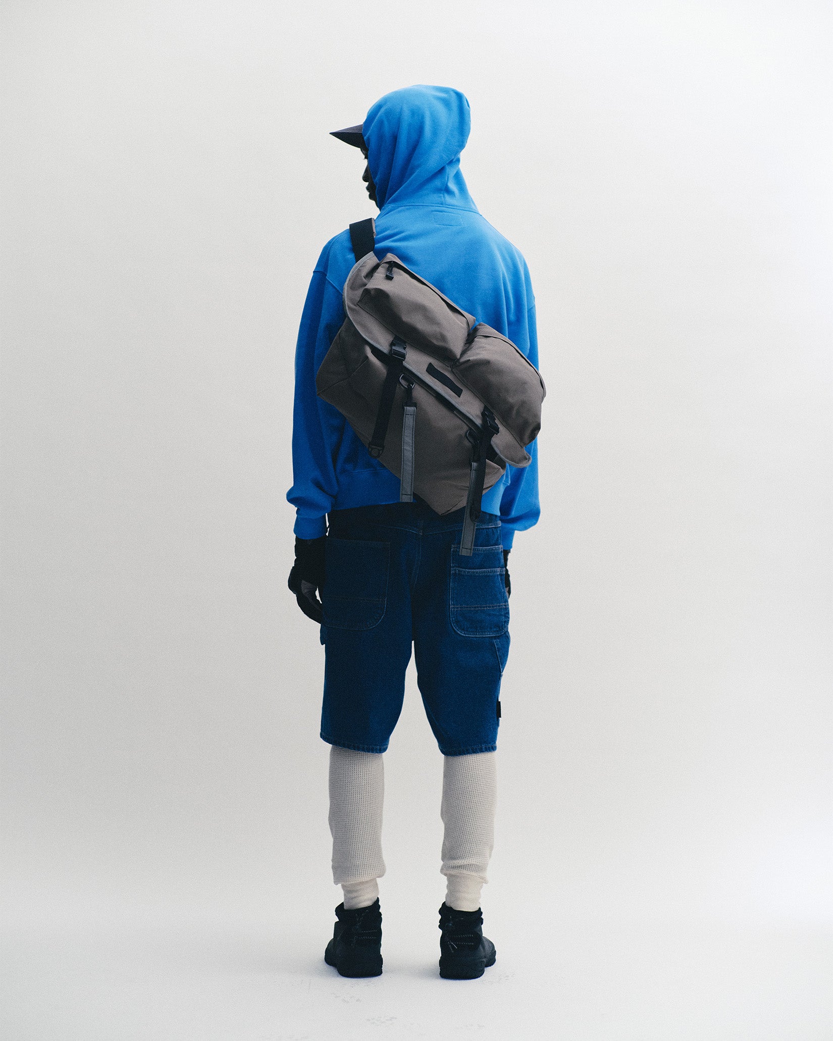 Messenger Bag – SEDAN ALL-PURPOSE ONLINE STORE