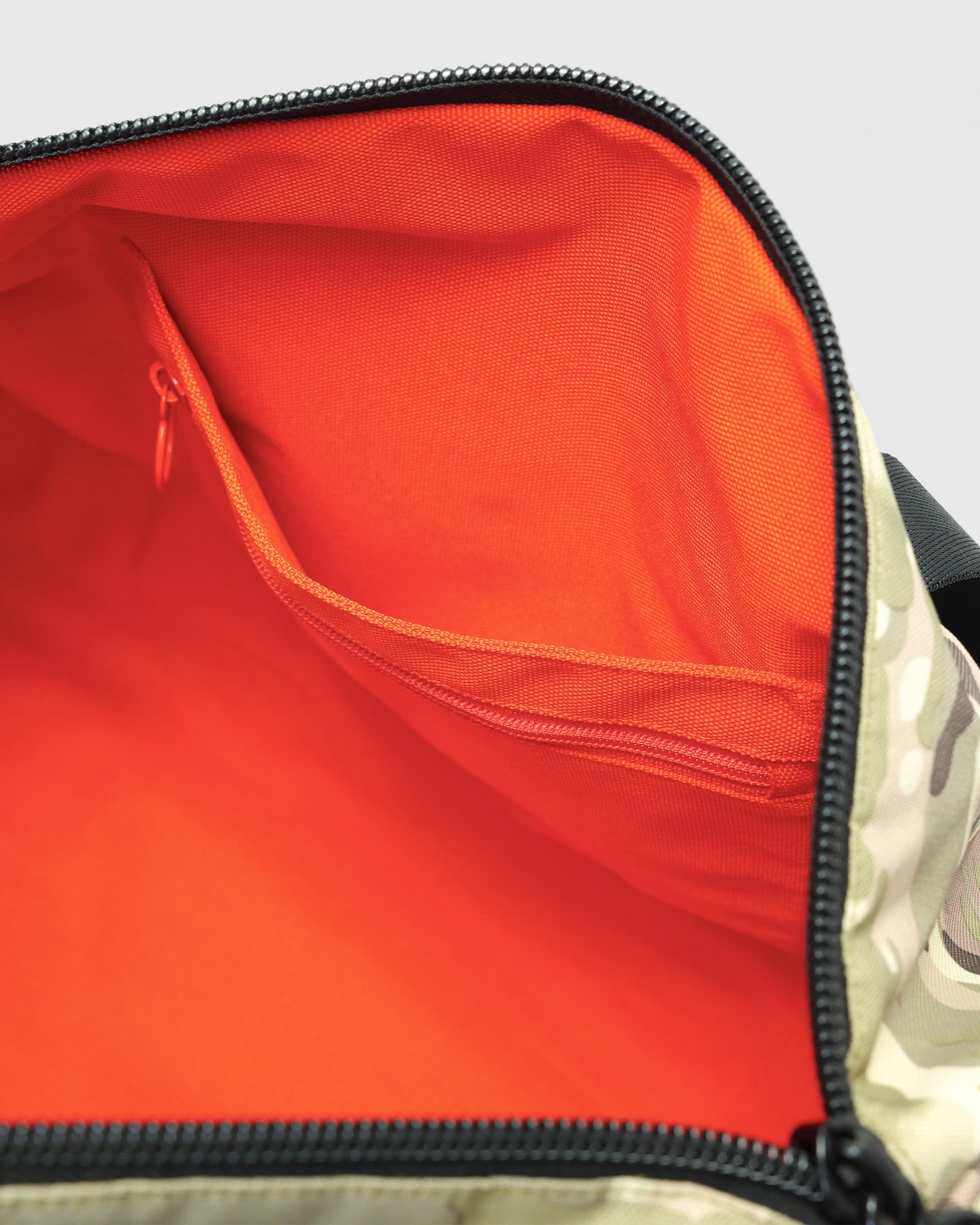 Camouflage Boston Bag – SEDAN ALL-PURPOSE ONLINE STORE