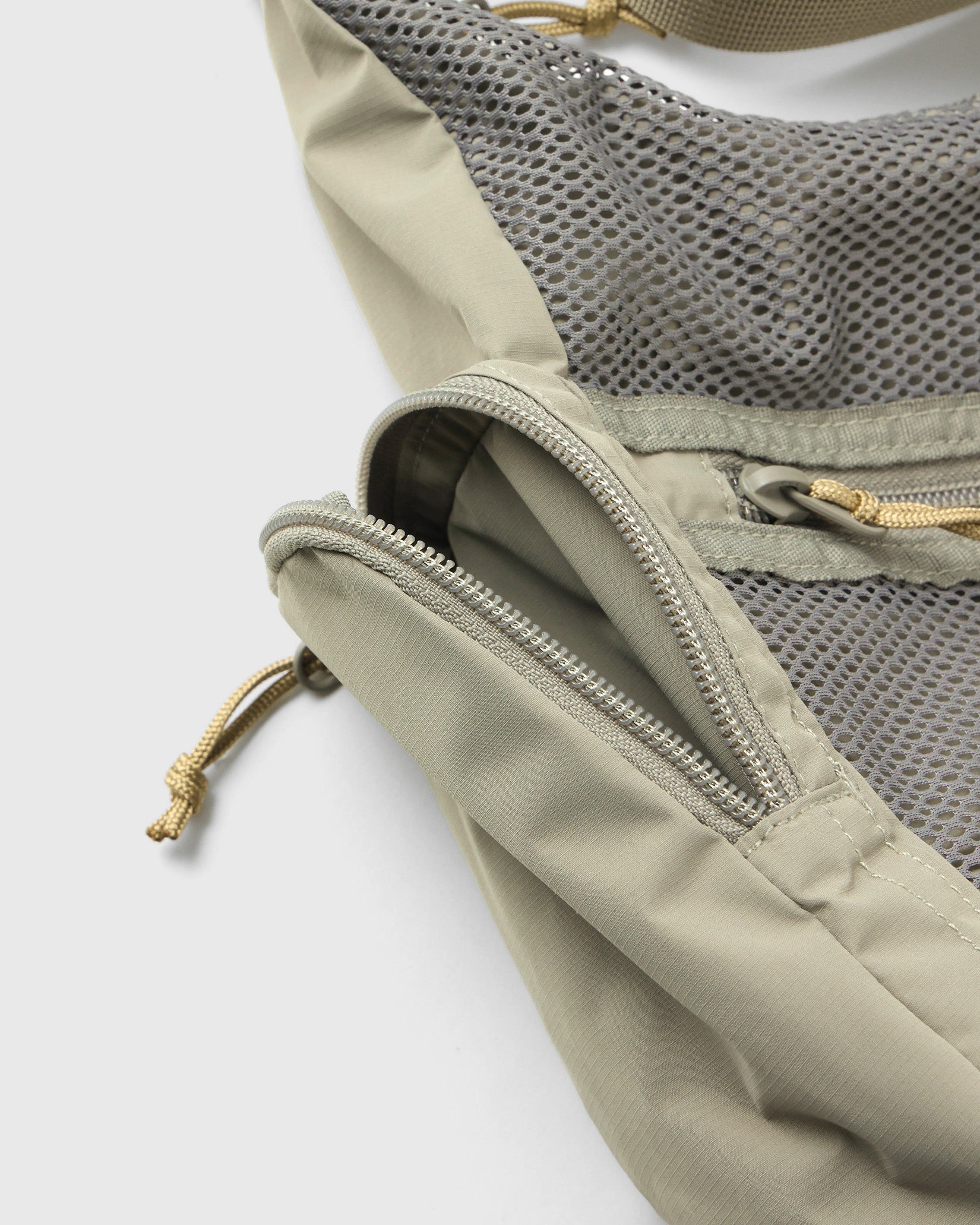 Mesh Shoulder Bag – SEDAN ALL-PURPOSE ONLINE STORE